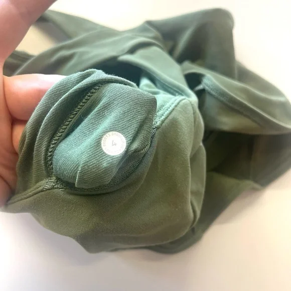 Lululemon Nulu Wrap-Front Longline Bra *Light Support, A/B Cup Green Twill sz 4 - Picture 7 of 8